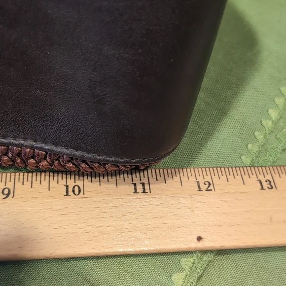 Stone Mountain Woven purse with Leather Accents - Picture 6 of 7